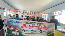 Asap Karhutla, STIKES BBM Bagikan Masker